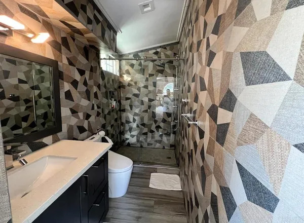 $4,000 | 3422 Townwood Court, Oceanside, CA 92058