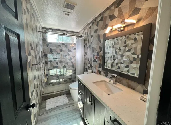$4,000 | 3422 Townwood Court, Oceanside, CA 92058