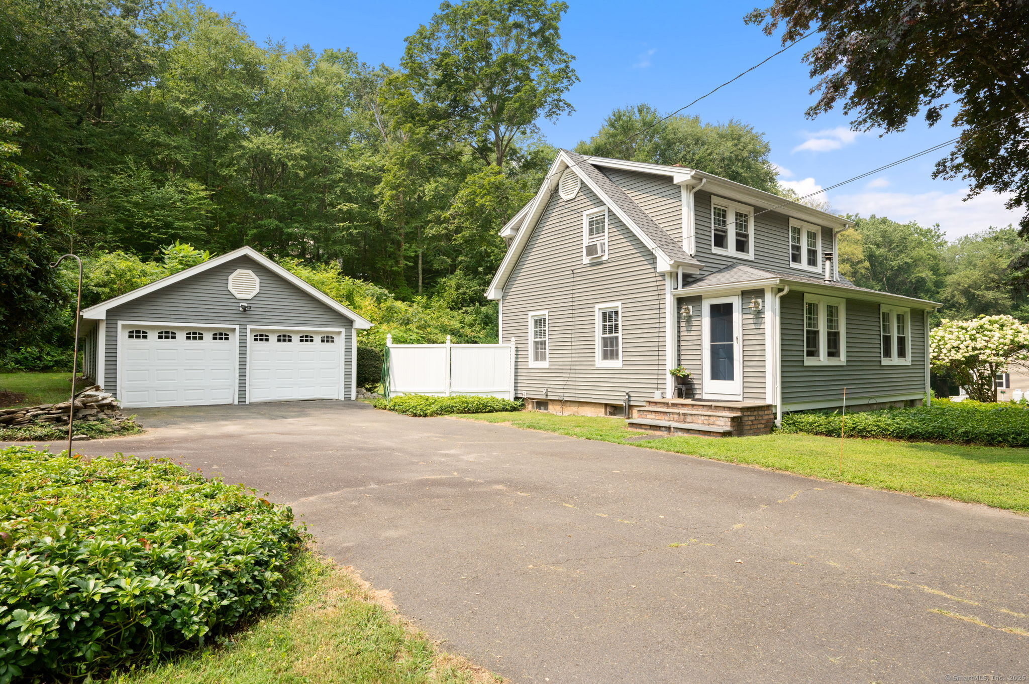 30 Bokum Road Chester, CT 06412 - Photo 1 of 1