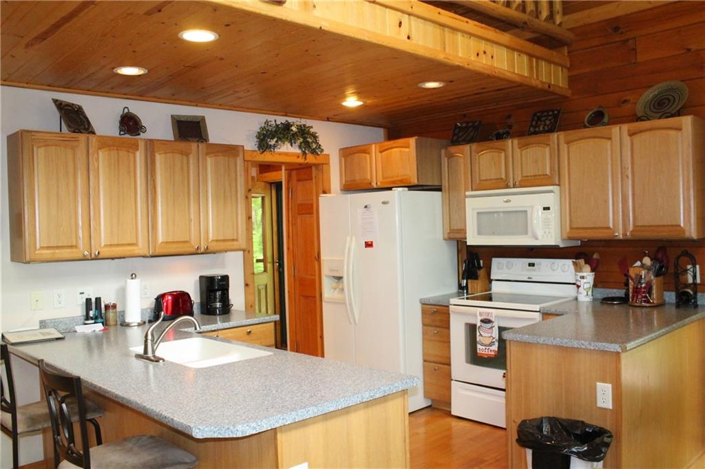 5033 3 Notch Road Nashville, IN 47448 - Photo 11 of 37 Gallery Image 11
