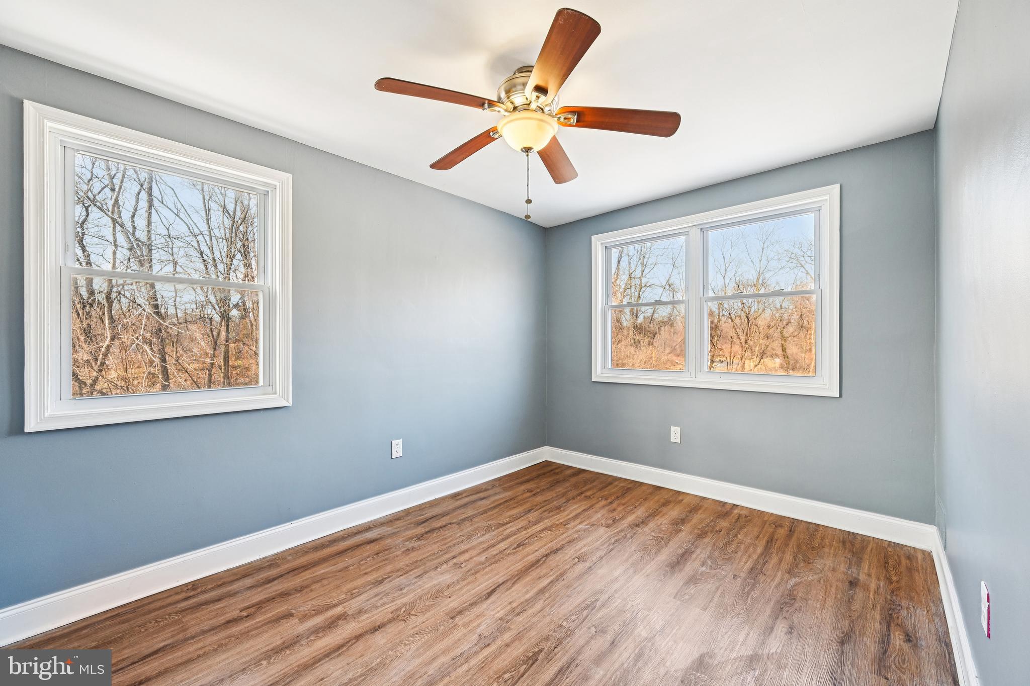 1215 Cooks Lane Baltimore, MD 21229 - Photo 21 of 45 Bedroom