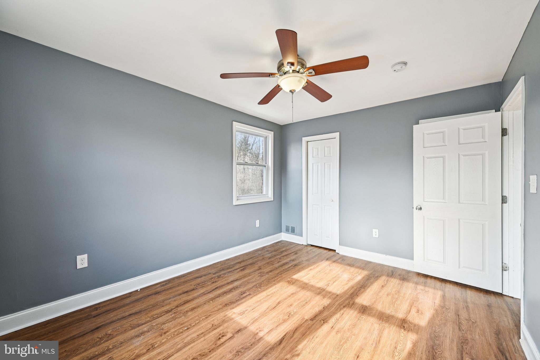 1215 Cooks Lane Baltimore, MD 21229 - Photo 25 of 45 Bedroom