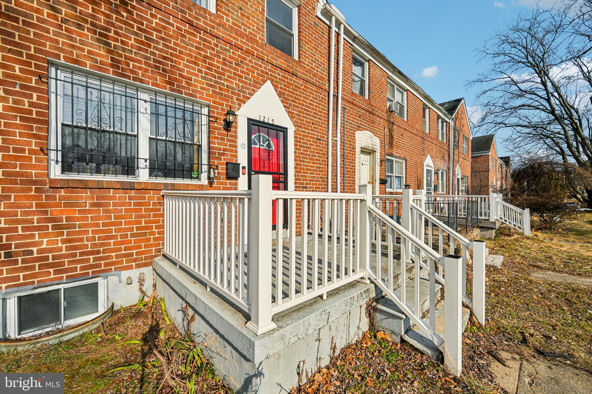 1215 Cooks Lane Baltimore, MD 21229 - Photo 6 of 45 Porch