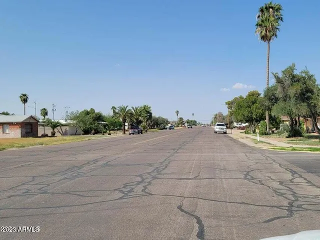 $99,000 | 400 North Santa Cruz Avenue, Unit 5 6 7 & 8, Eloy, AZ 85131