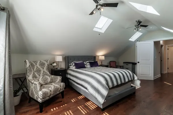 $629,900 | 1746 West 104th Place, Chicago, IL 60643