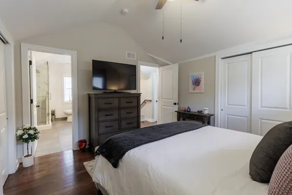 $629,900 | 1746 West 104th Place, Chicago, IL 60643