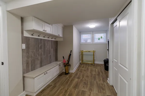 $629,900 | 1746 West 104th Place, Chicago, IL 60643
