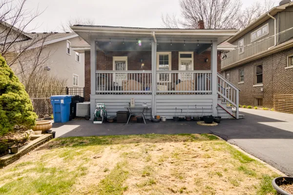 $629,900 | 1746 West 104th Place, Chicago, IL 60643