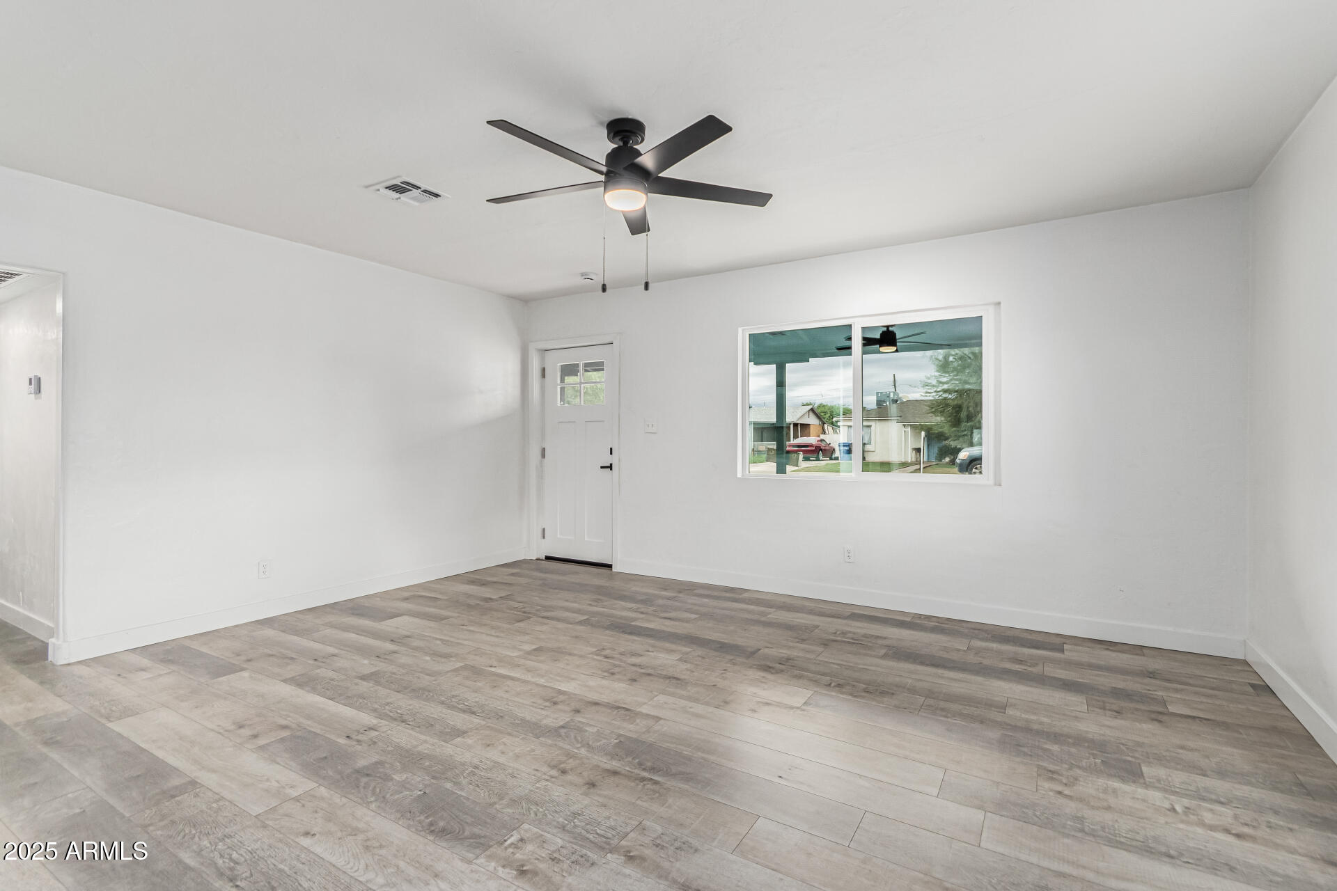 3547 East Polk Street Phoenix, AZ 85008 - Photo 14 of 37 09 Polk