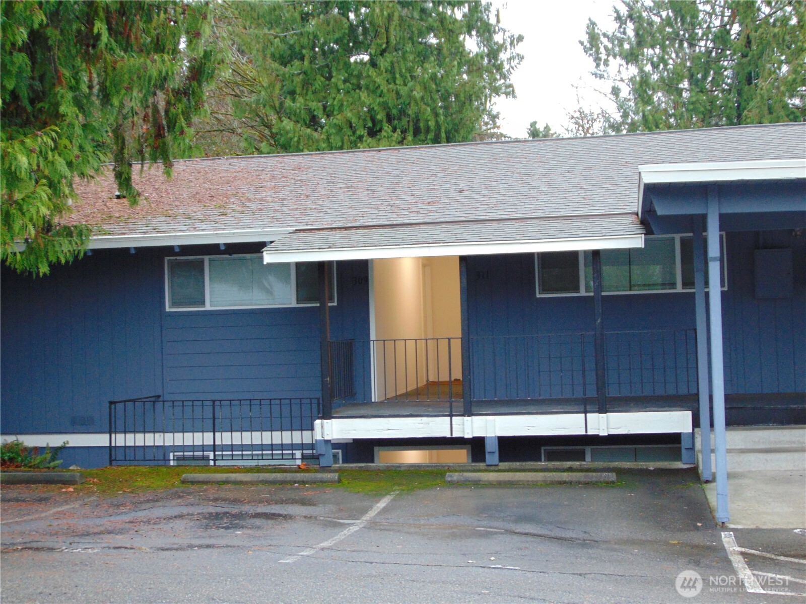 303 Poppy Road Bothell, WA 98012 - Photo 8 of 22