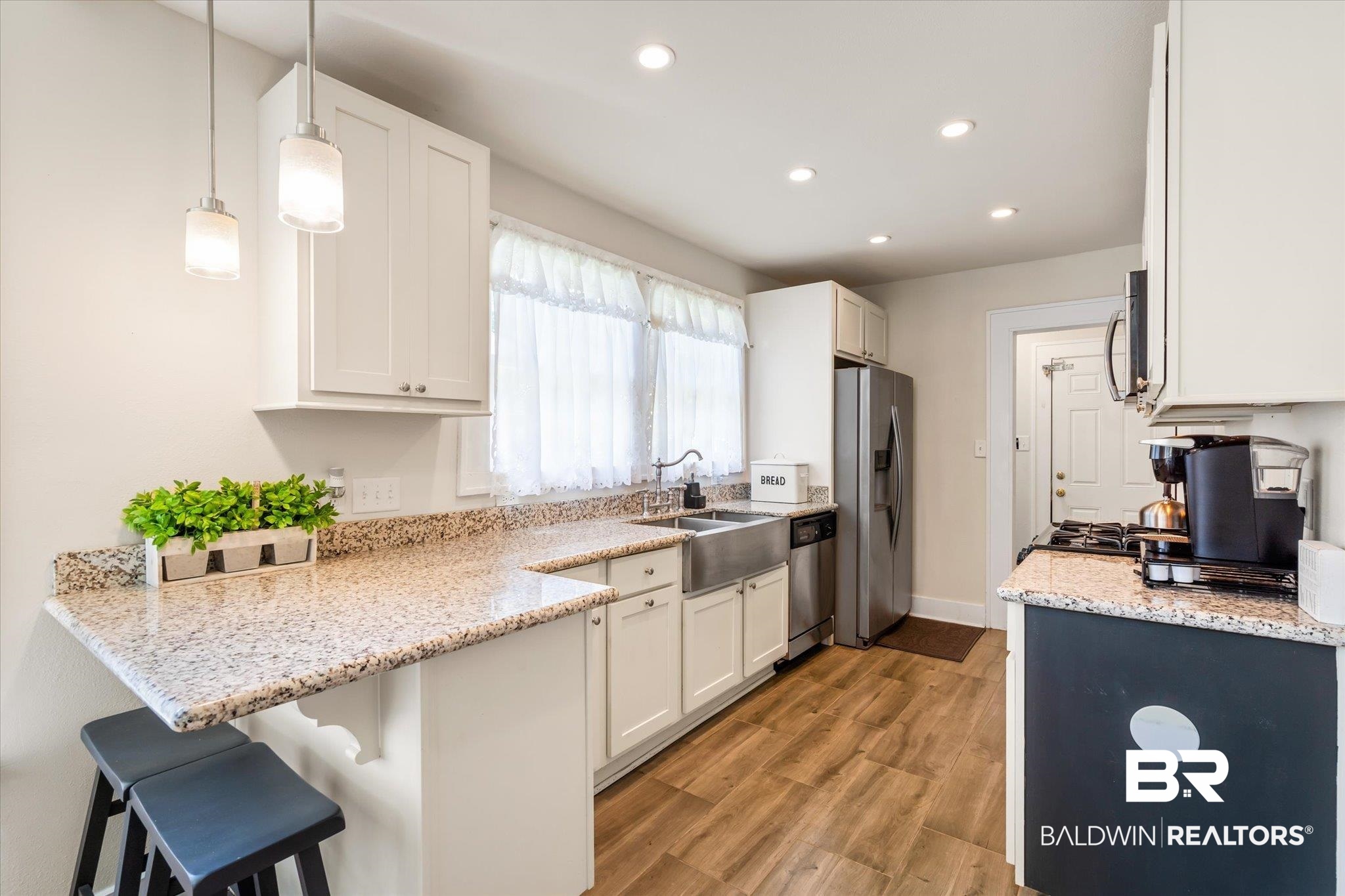 51 North Georgia Avenue Mobile, AL 36604 - Photo 4 of 20