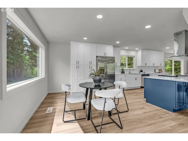 $649,900 | 77071 Delena Mayger Road, Rainier, OR 97048