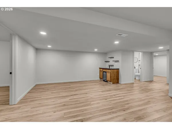 $649,900 | 77071 Delena Mayger Road, Rainier, OR 97048