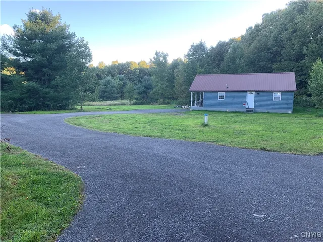 $295,000 | 2922 Lee Road, Florence, NY 13316