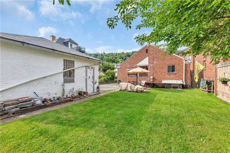1105 Broadway Avenue McKees Rocks, PA 15136 - Photo 25 of 25 Gallery Image 25