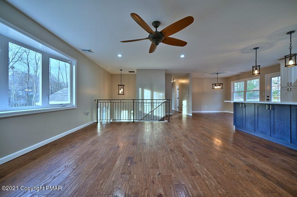 1140 Milford Road Dingmans Ferry, PA 18328 - Photo 19 of 44 Living Room