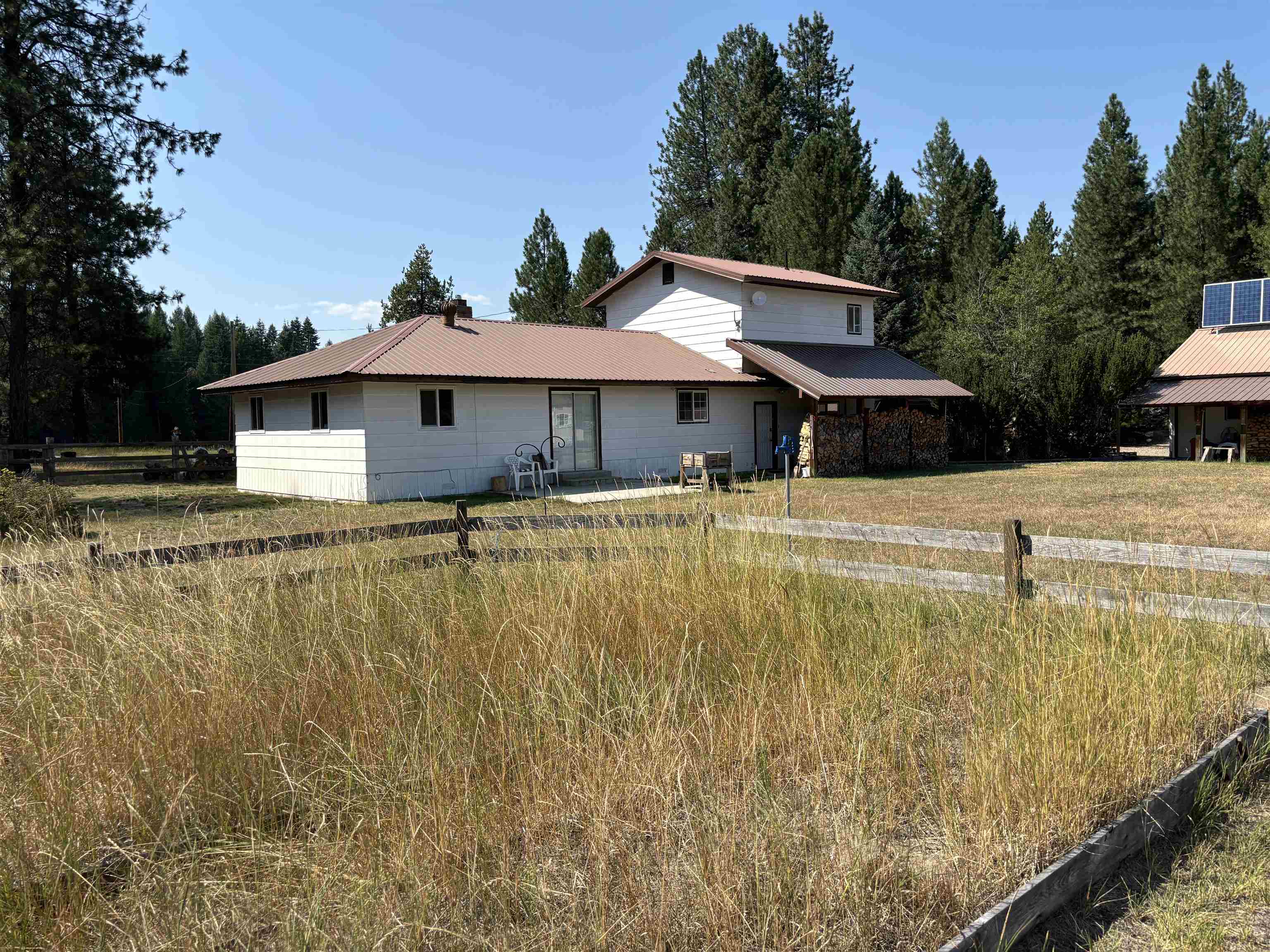 1582 Conklin Meadows Road Newport, WA 99156 - Photo 4 of 26