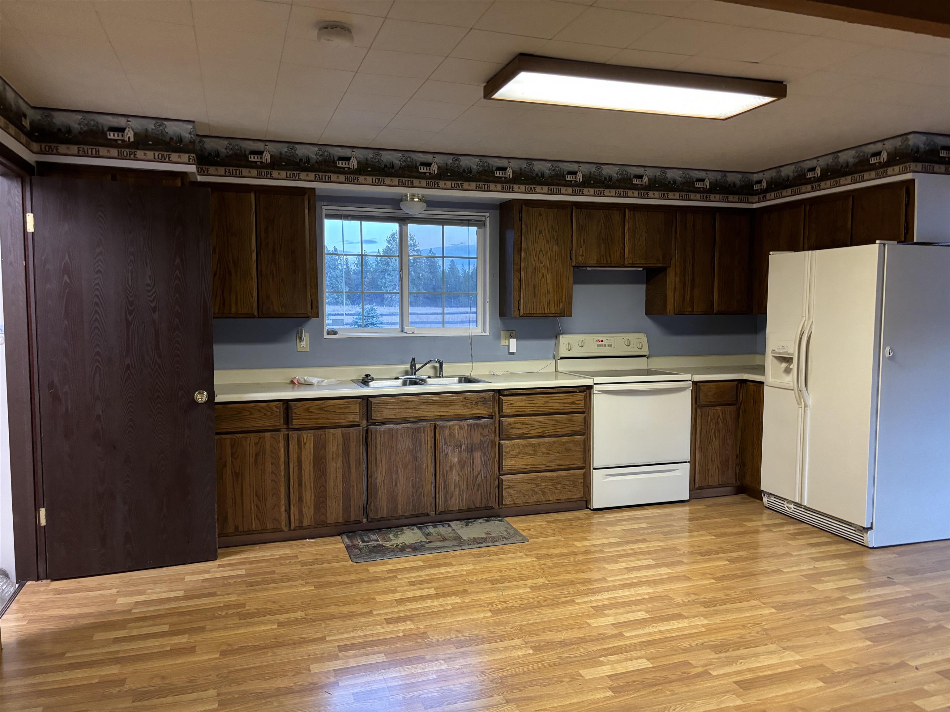 1582 Conklin Meadows Road Newport, WA 99156 - Photo 9 of 26