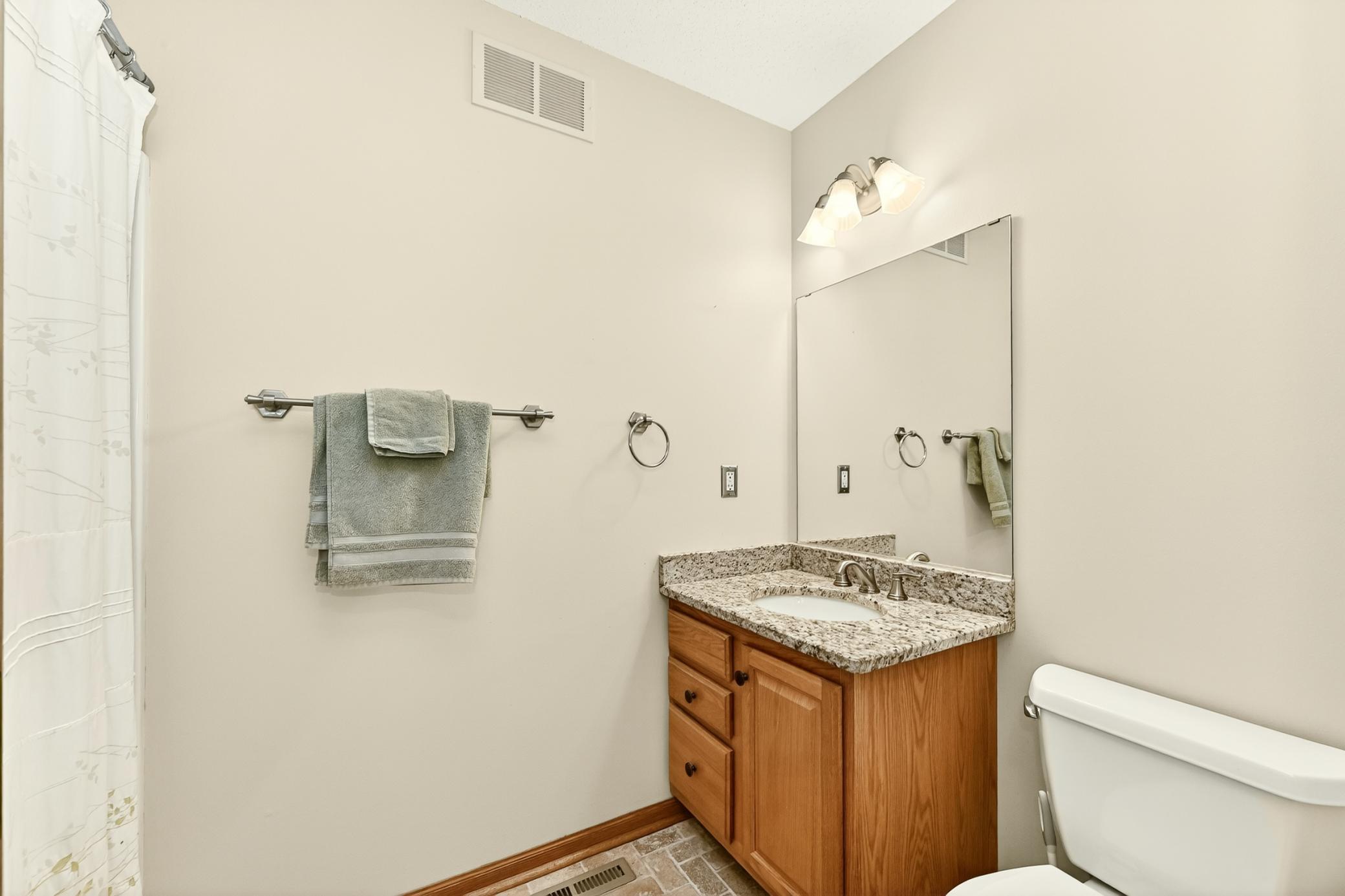 2516 Colleen Lane Northeast Rochester, MN 55906 - Photo 18 of 39