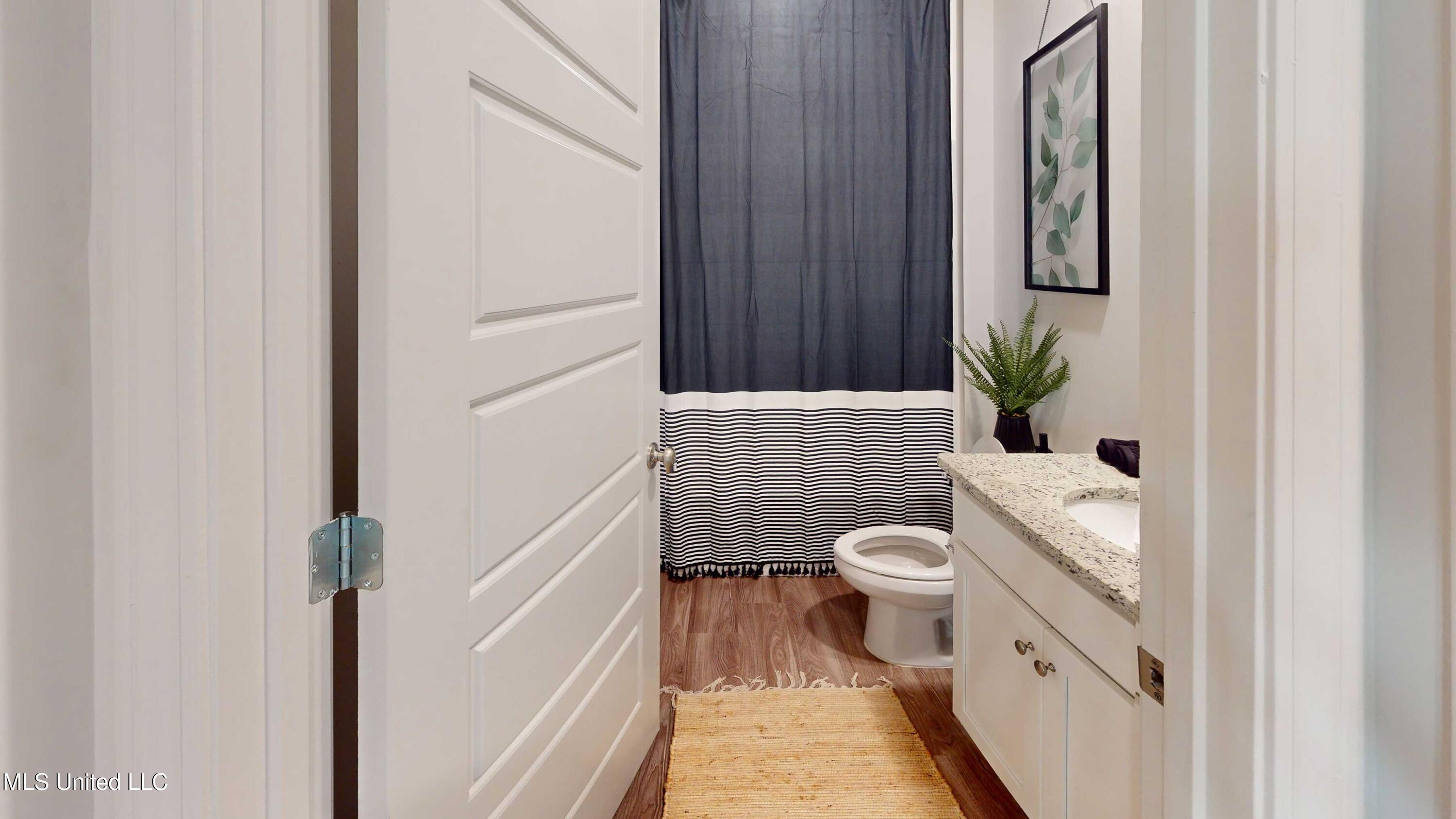 502 Vista Pointe Drive Pearl, MS 39208 - Photo 29 of 32 503-Vista-Pointe-Model-Home-Bathroom-1