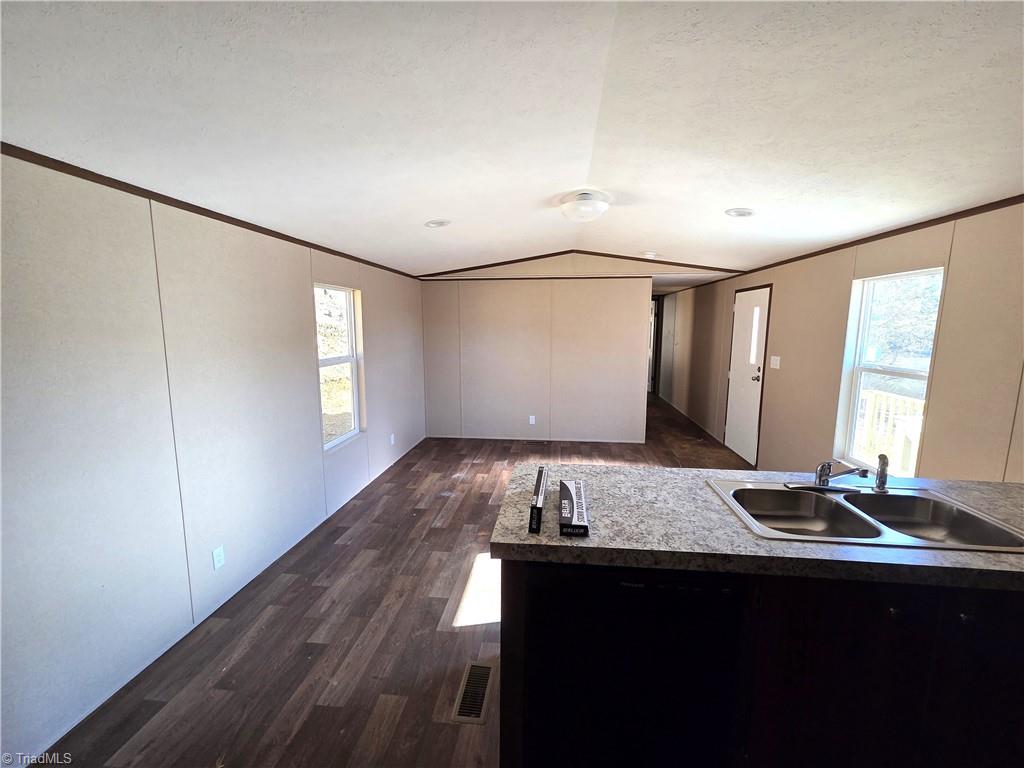 2211 Lynchburg Road Westfield, NC 27053 - Photo 3 of 12