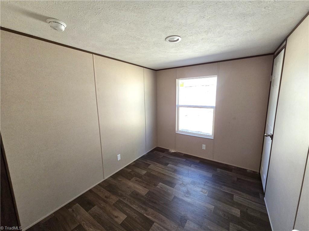 2211 Lynchburg Road Westfield, NC 27053 - Photo 6 of 12