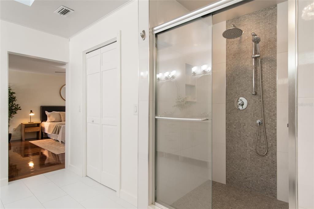 2931 Sunbittern Court Windermere, FL 34786 - Photo 24 of 55