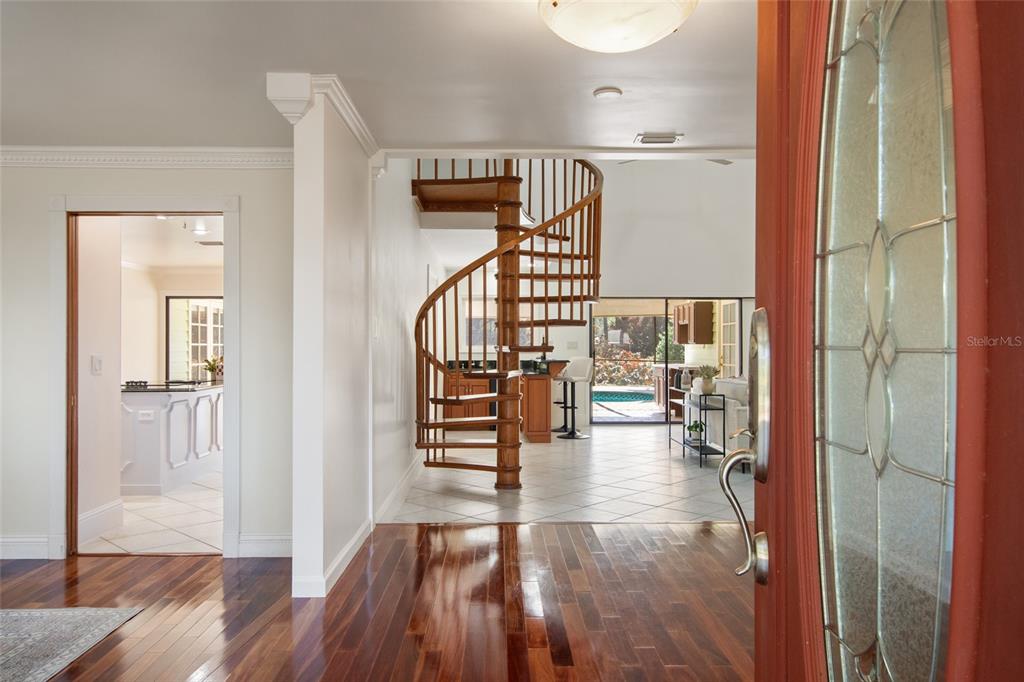 2931 Sunbittern Court Windermere, FL 34786 - Photo 3 of 55