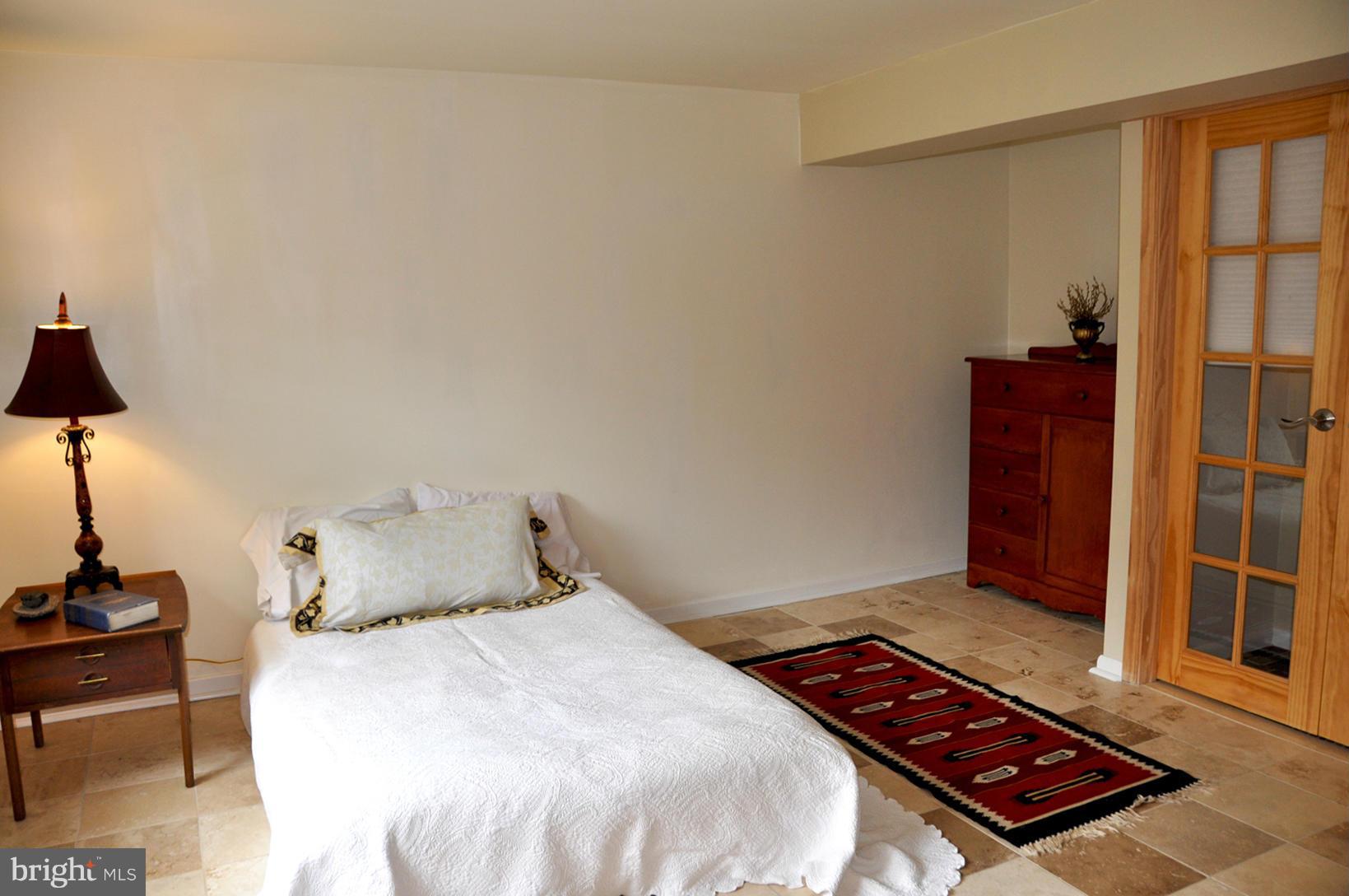 2116 Thomas View Road Reston, VA 20191 - Photo 16 of 30 Bedroom (Master)