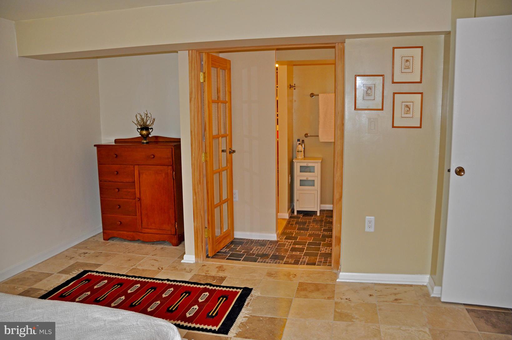 2116 Thomas View Road Reston, VA 20191 - Photo 17 of 30 Bedroom (Master)