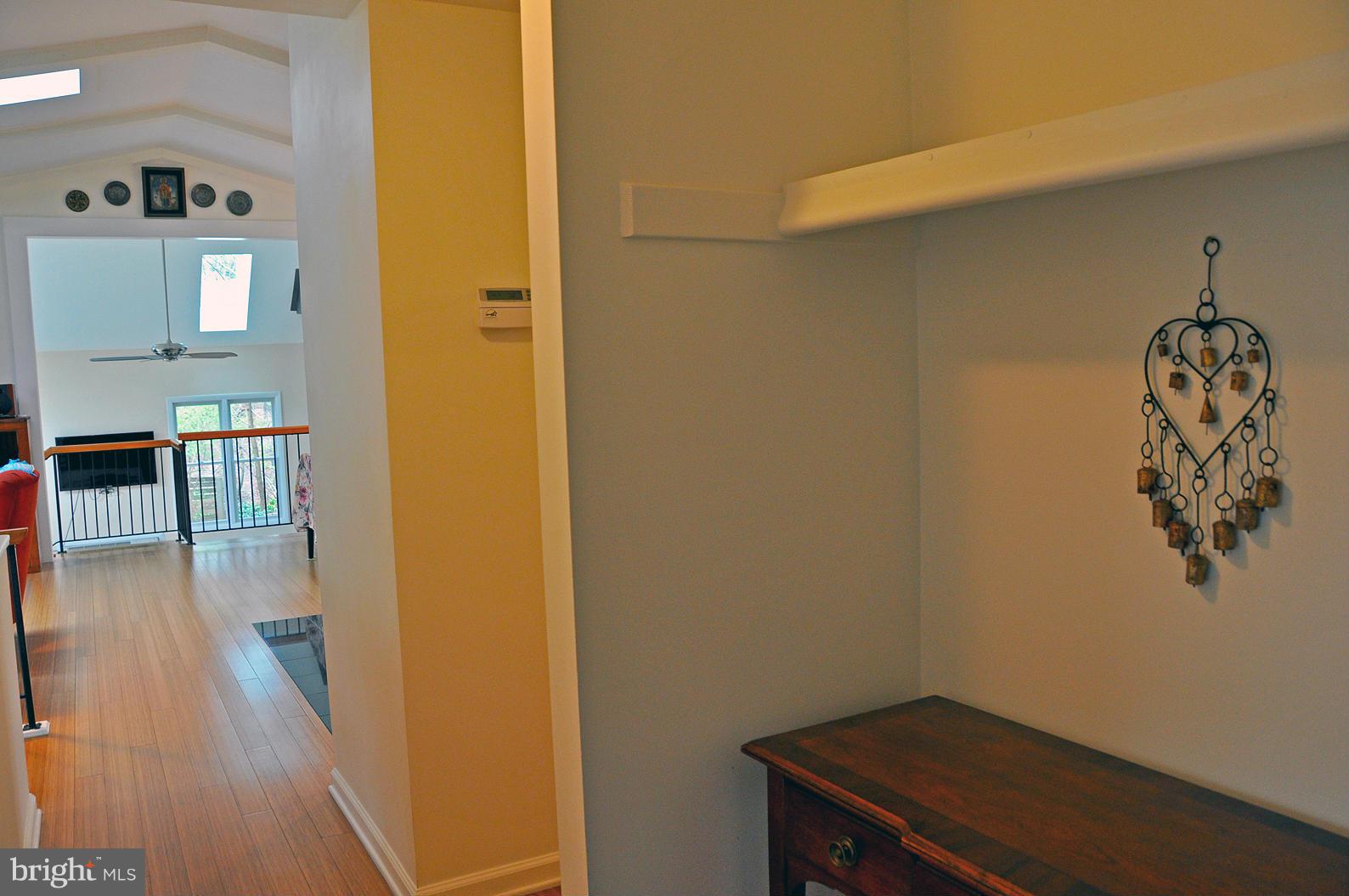 2116 Thomas View Road Reston, VA 20191 - Photo 21 of 30 Interior (General)