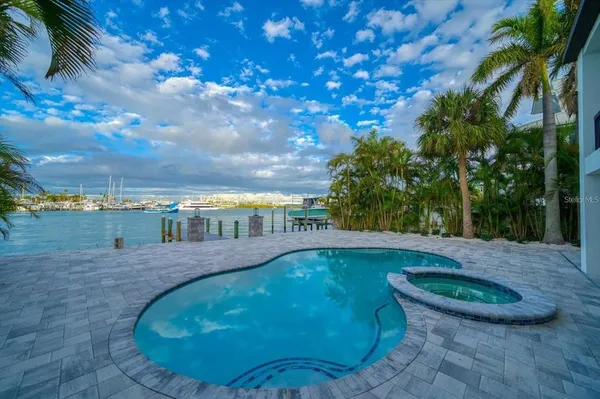 $12,000 | 116 Devon Drive, Clearwater Beach, FL 33767