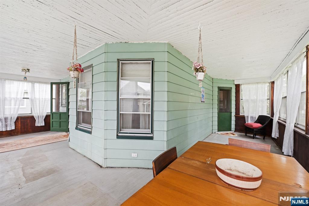10 Beech Street Rutherford, NJ 07070 - Photo 25 of 41 a view of a livingroom with furniture and tub