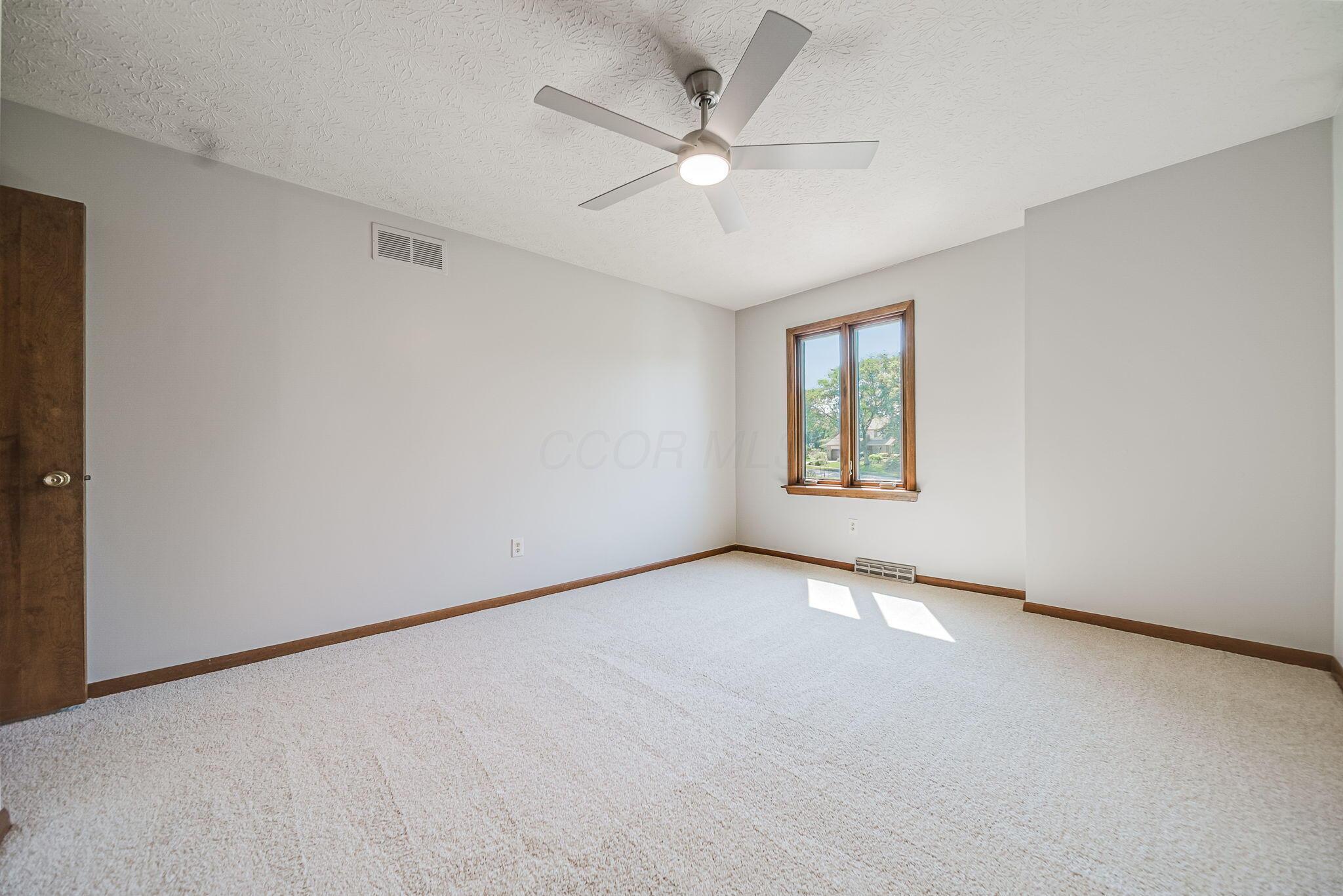 5256 Longrifle Road Westerville, OH 43081 - Photo 43 of 65 Bedroom 4