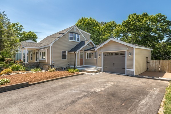 11 Alden Road Peabody, MA 01960 - Photo 2 of 30 Gallery Image 2
