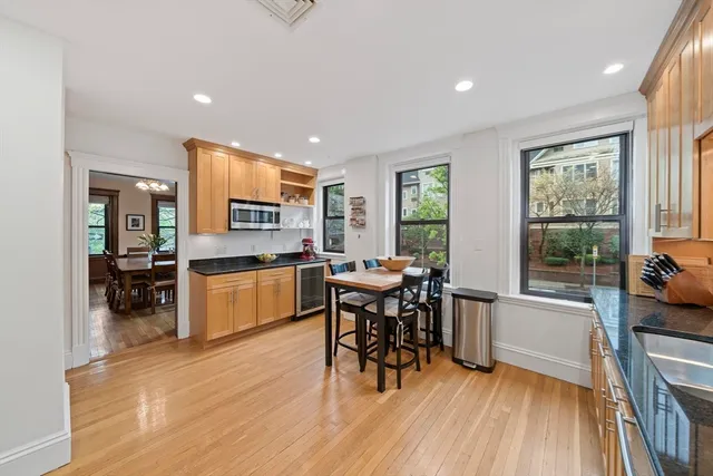 $1,399,000 | 4 Fairbanks Street, Unit 2, Brookline, MA 02446