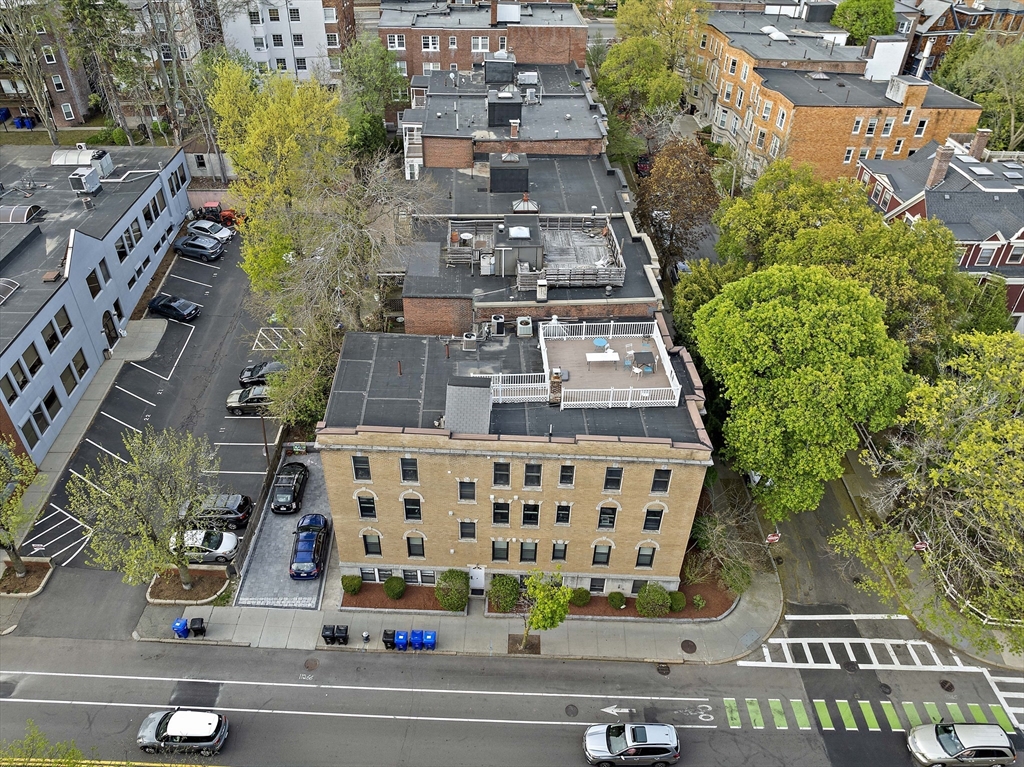 4 Fairbanks Street, Unit 2 Brookline, MA 02446 - Photo 34 of 35