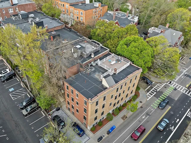 $1,399,000 | 4 Fairbanks Street, Unit 2, Brookline, MA 02446