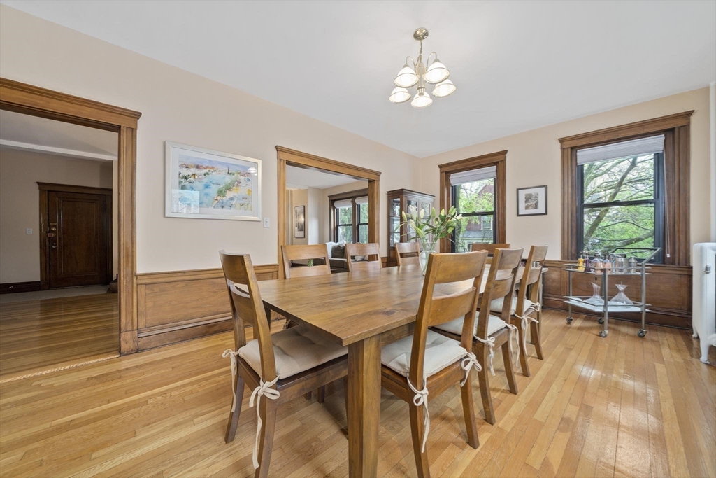 4 Fairbanks Street, Unit 2 Brookline, MA 02446 - Photo 7 of 35