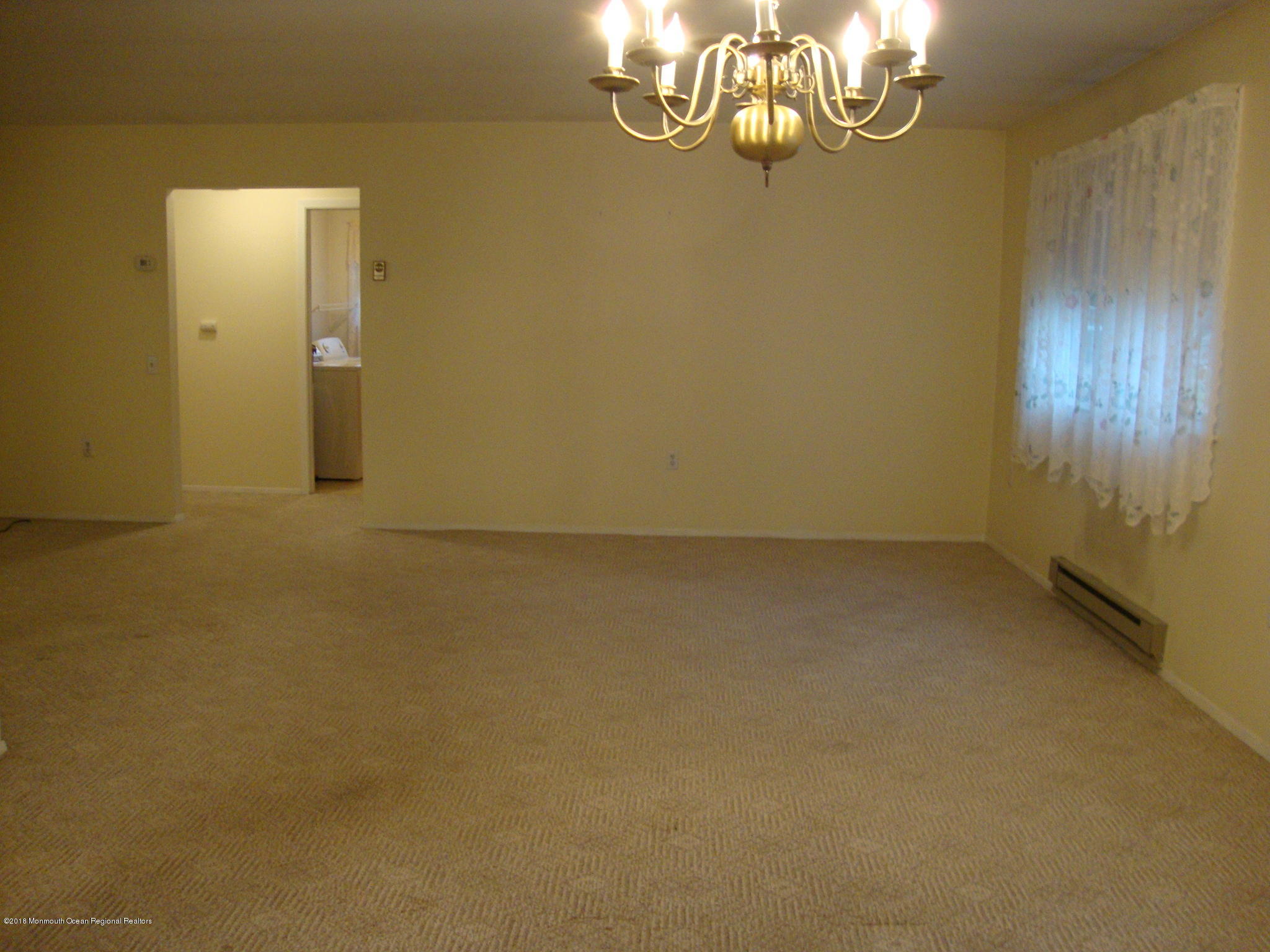 46 Hummingbird Lane Whiting, NJ 08759 - Photo 9 of 14 46 Hummingbird 029