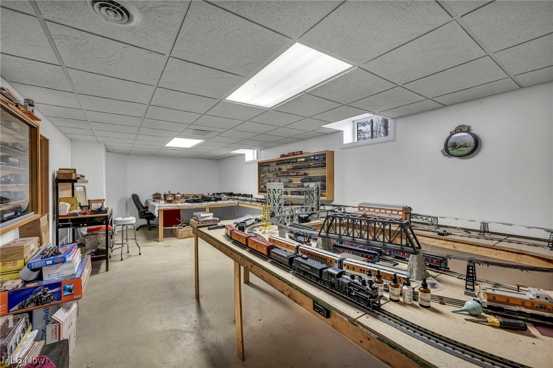 8500 Crow Road Litchfield, OH 44253 - Photo 33 of 50 Gallery Image 33