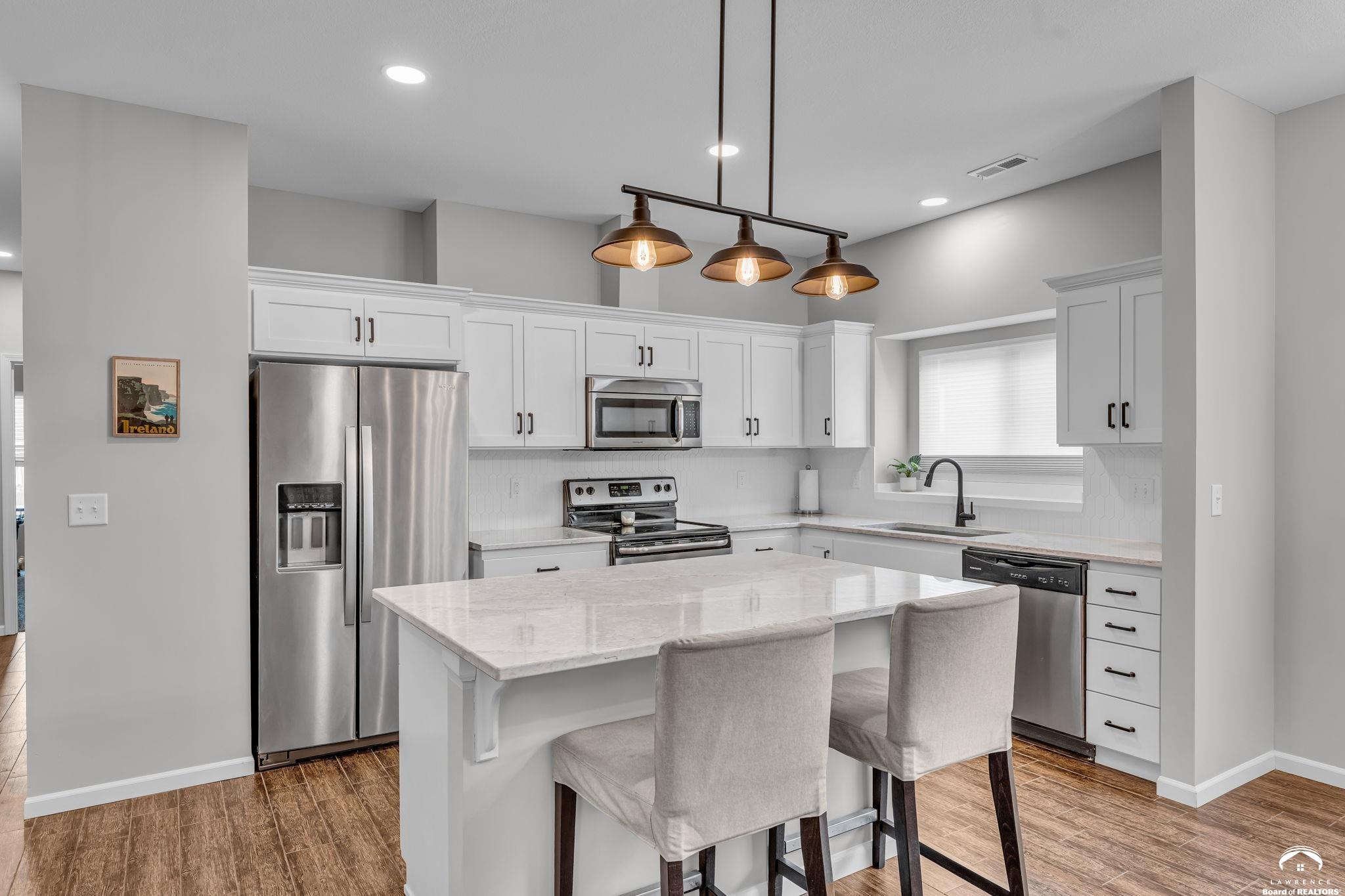 339 Florida Street Lawrence, KS 66044 - Photo 12 of 34