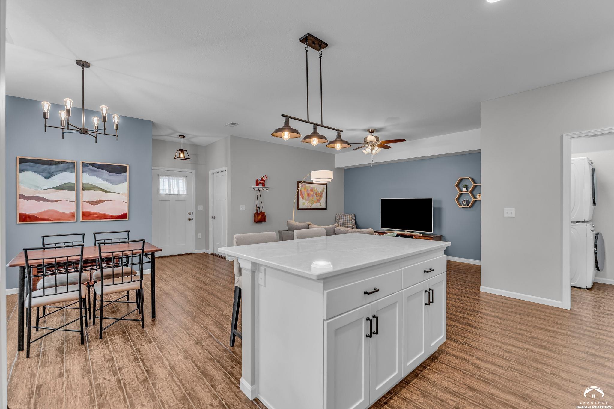 339 Florida Street Lawrence, KS 66044 - Photo 17 of 34