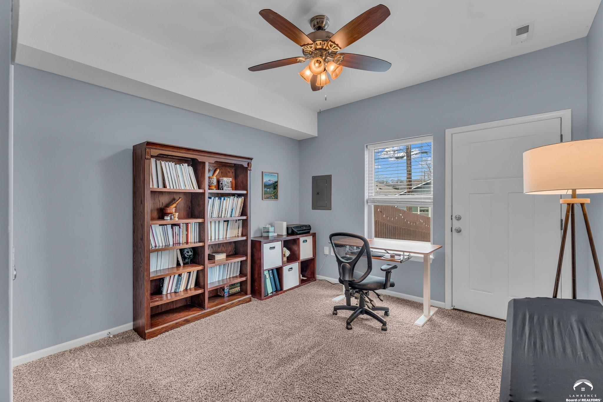 339 Florida Street Lawrence, KS 66044 - Photo 23 of 34