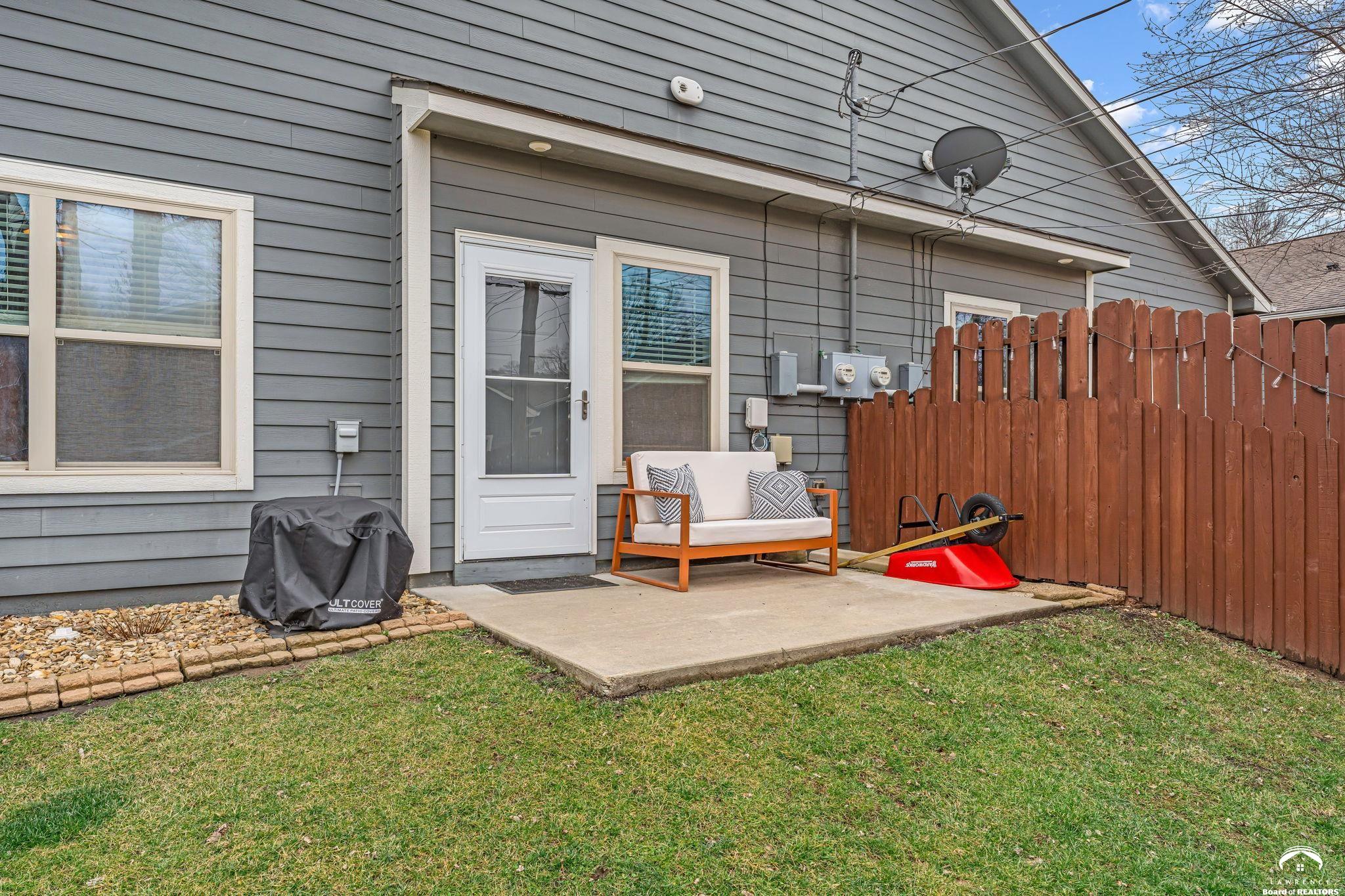 339 Florida Street Lawrence, KS 66044 - Photo 31 of 34