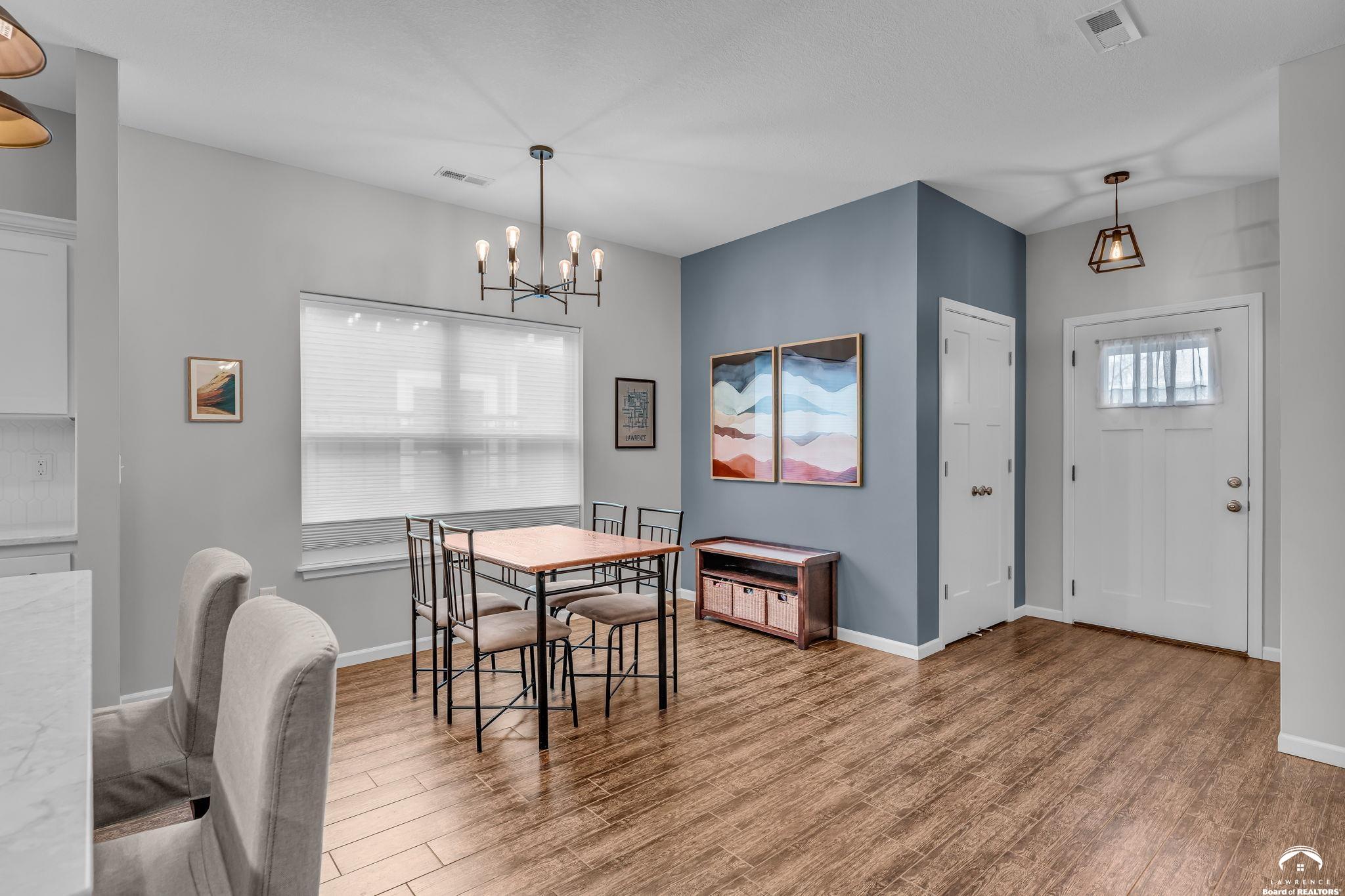 339 Florida Street Lawrence, KS 66044 - Photo 8 of 34