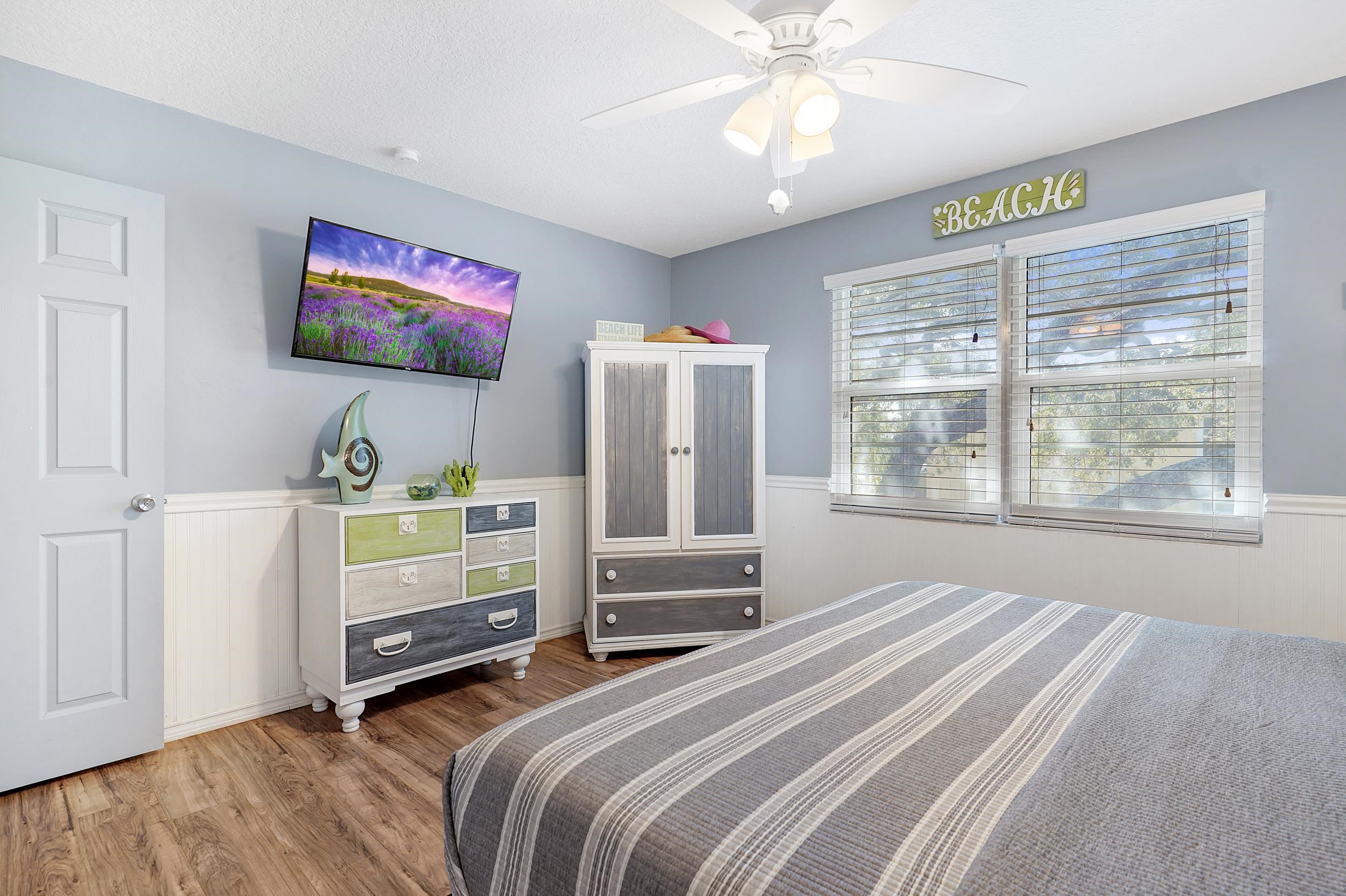 8 Clipper Court St. Augustine Beach, FL 32080 - Photo 12 of 27 a bedroom with a bed and a window