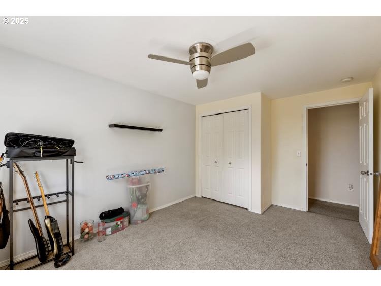 800 China Garden Road Kalama, WA 98625 - Photo 17 of 33 Bedroom