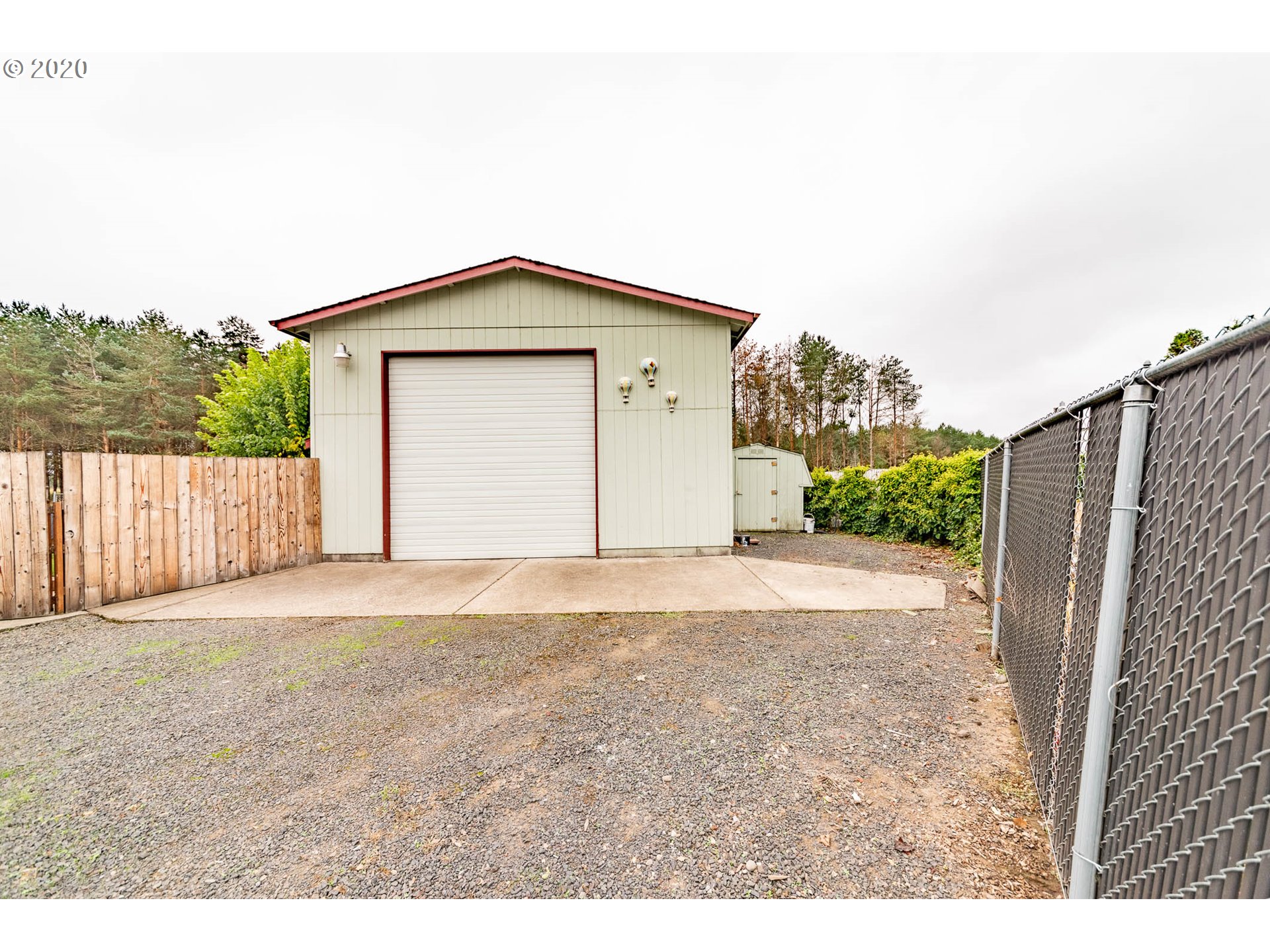 4923 Morely Loop Eugene, OR 97402 - Photo 22 of 27 Gallery Image 22