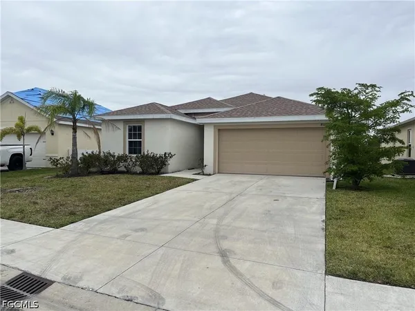$2,200 | 8187 Gopher Tortoise Trail, Lehigh Acres, FL 33972
